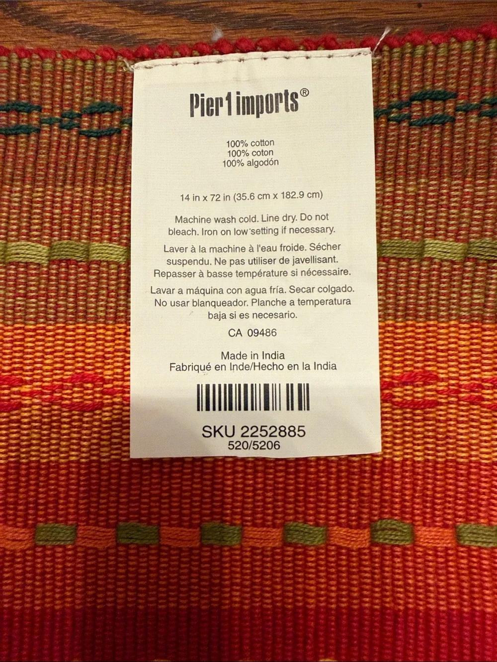 Pier 1 Vibrant Red Orange Striped Woven 6ft. Runner and 4 Placemats